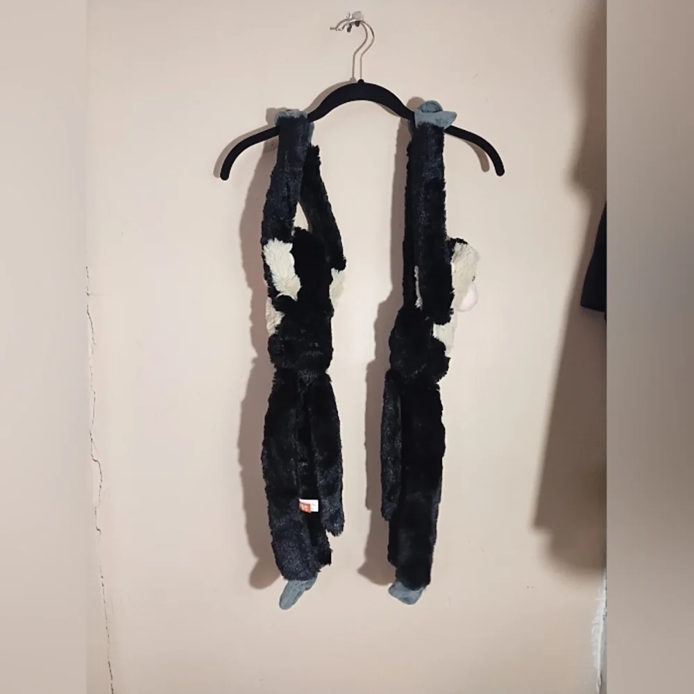 Wild Republic‎ Plush Monkey Scarf for Kids - Black and Cream